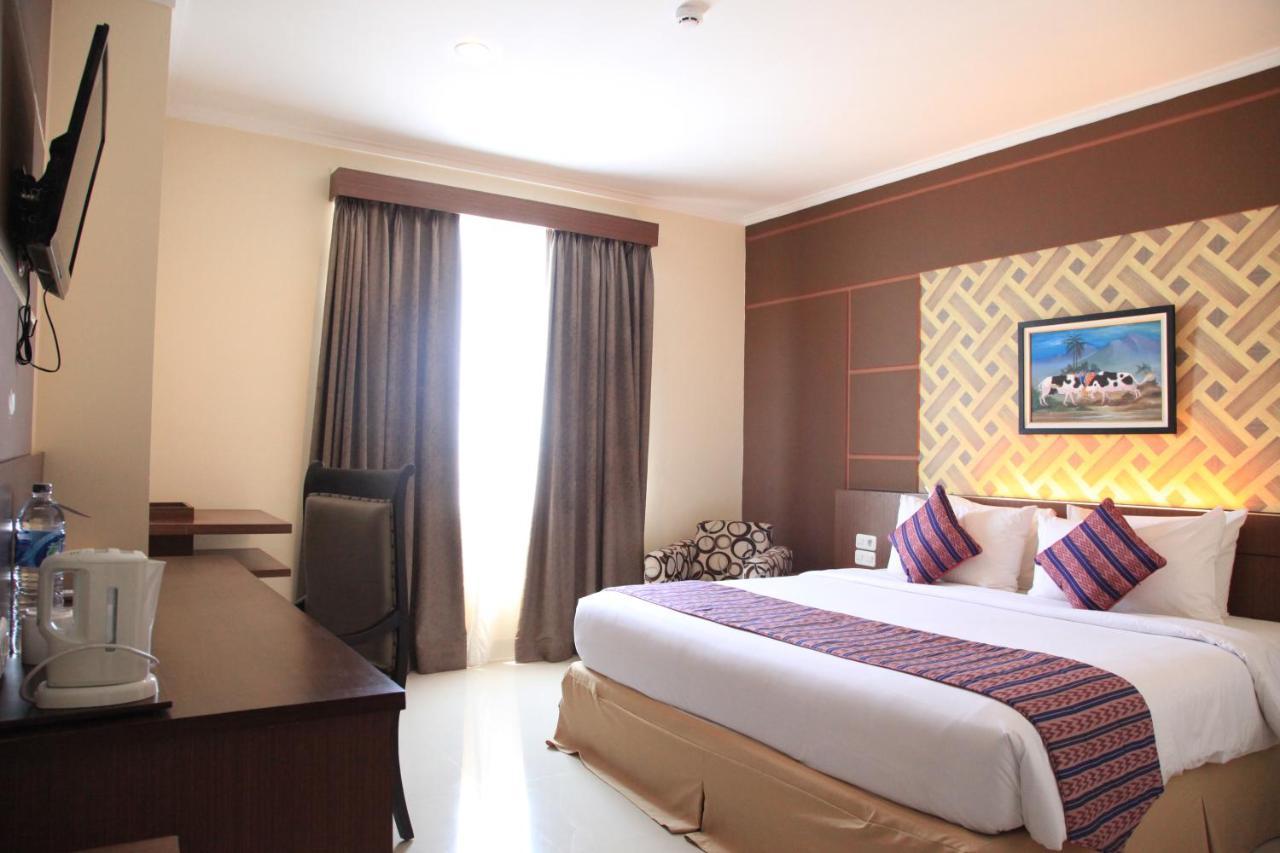 Aerotel Smile Losari Makassar Kültér fotó