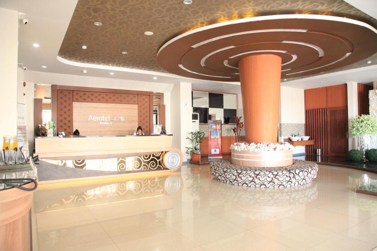 Aerotel Smile Losari Makassar Kültér fotó