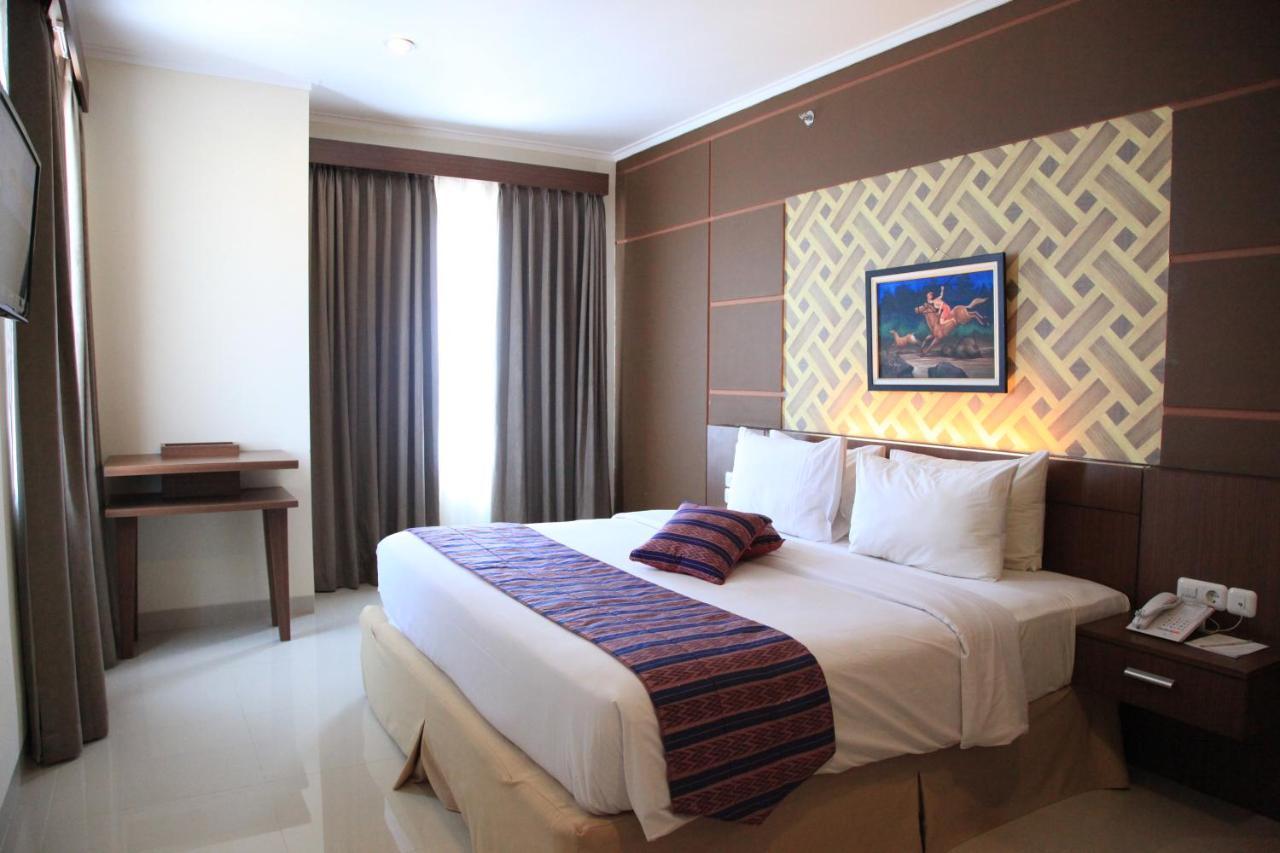 Aerotel Smile Losari Makassar Kültér fotó